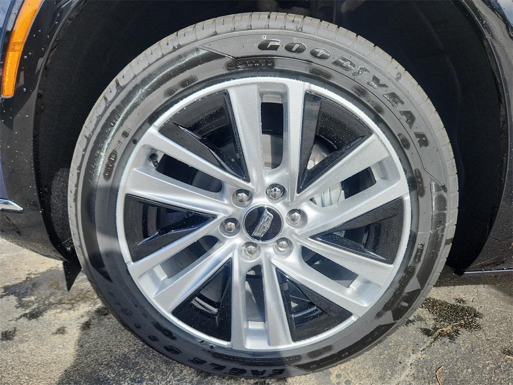 new 2026 Cadillac VISTIQ car