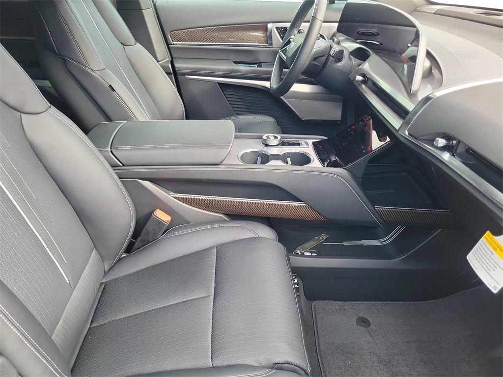 new 2026 Cadillac VISTIQ car