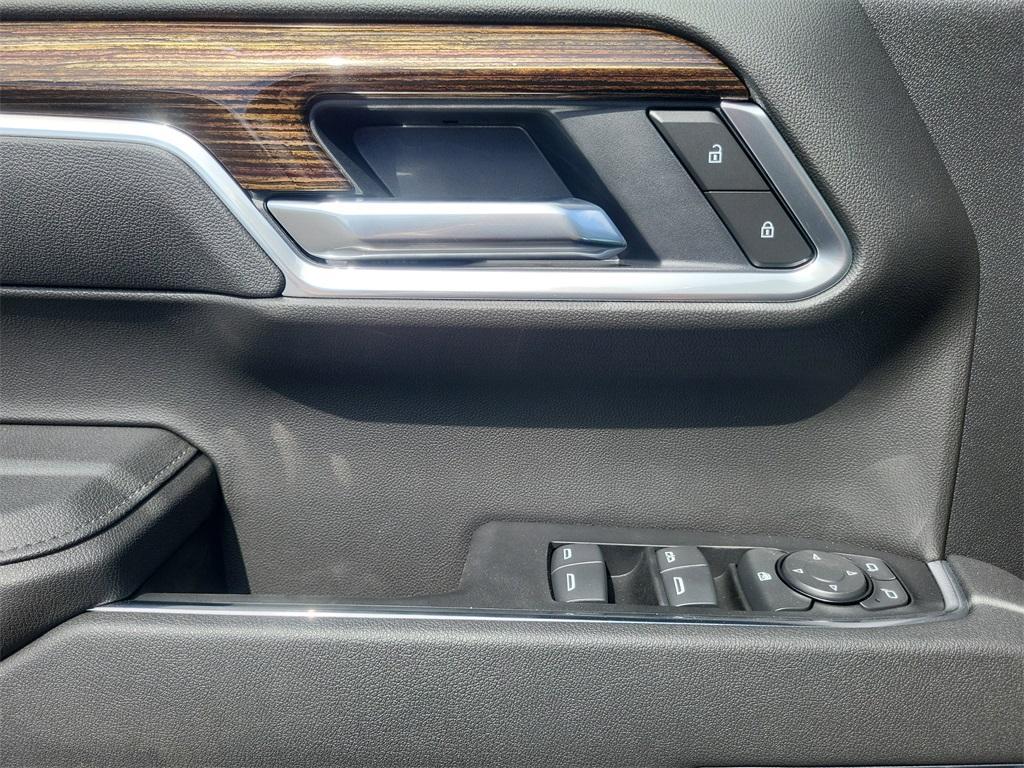 new 2026 GMC Sierra 1500 car, priced at $59,795