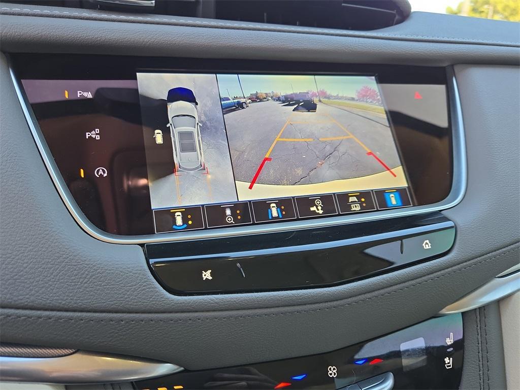 used 2024 Cadillac XT5 car, priced at $38,080