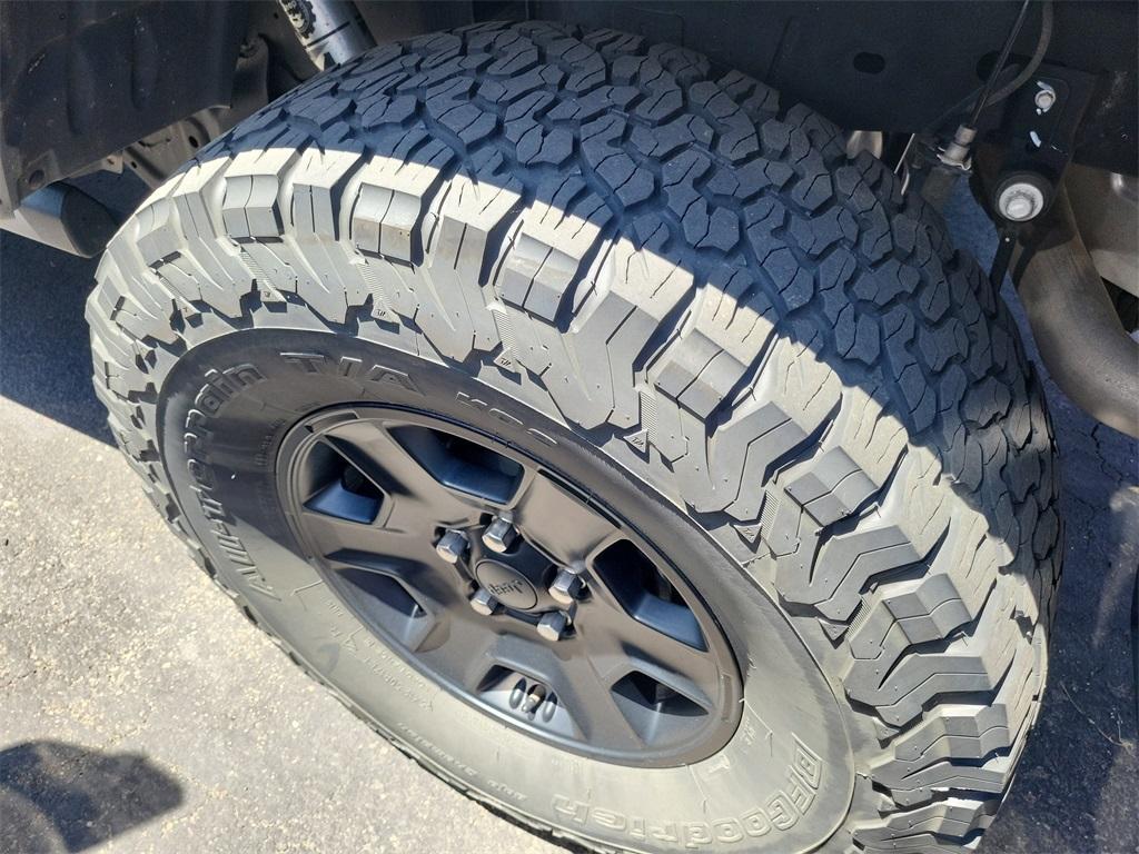 used 2020 Jeep Gladiator car, priced at $25,984