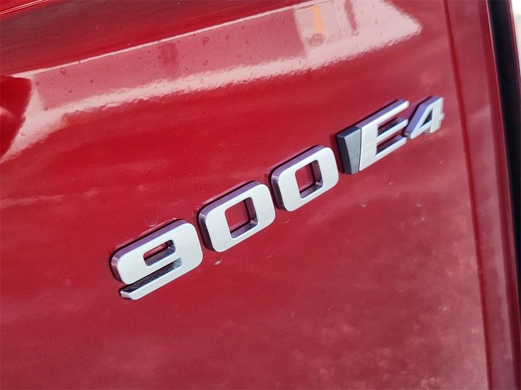 new 2026 Cadillac VISTIQ car