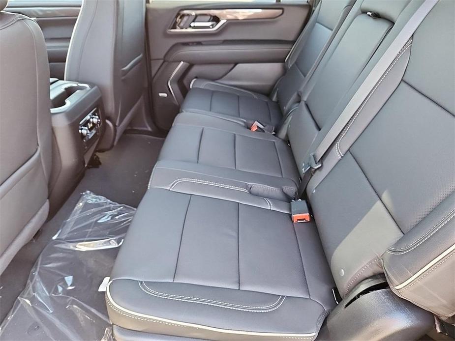 new 2025 GMC Yukon XL car, priced at $78,415