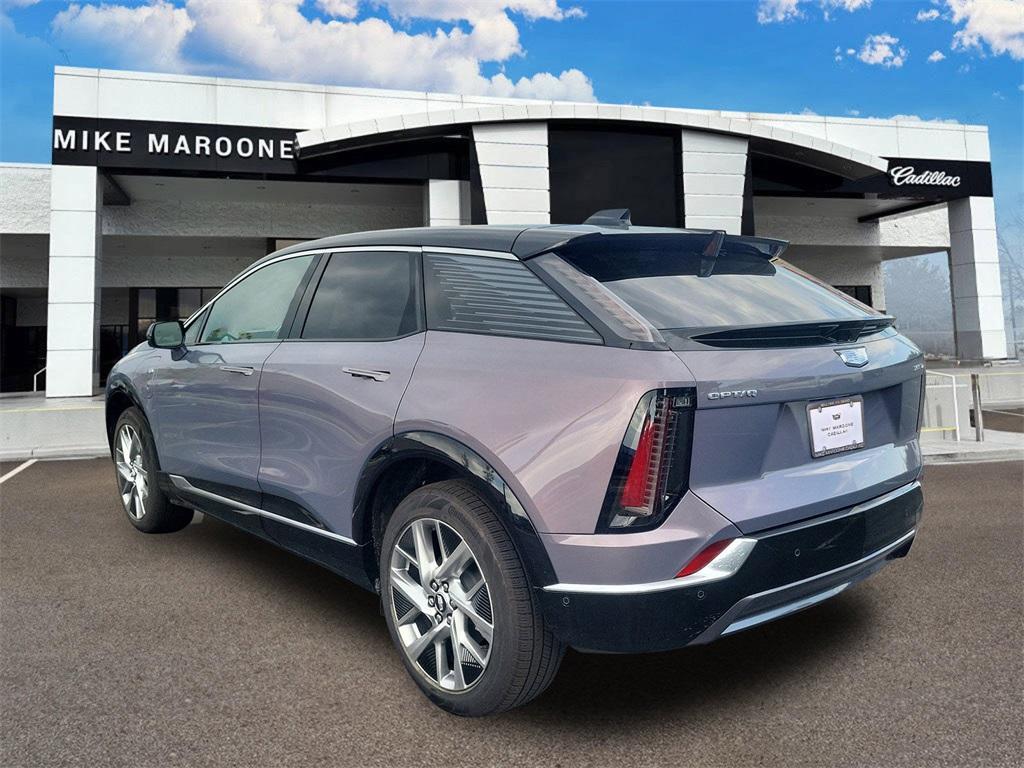 new 2025 Cadillac OPTIQ car, priced at $55,615