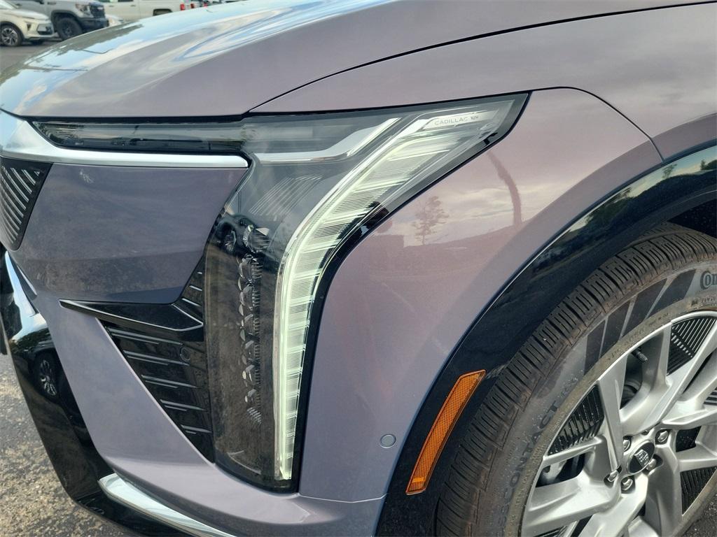 new 2025 Cadillac OPTIQ car, priced at $55,615