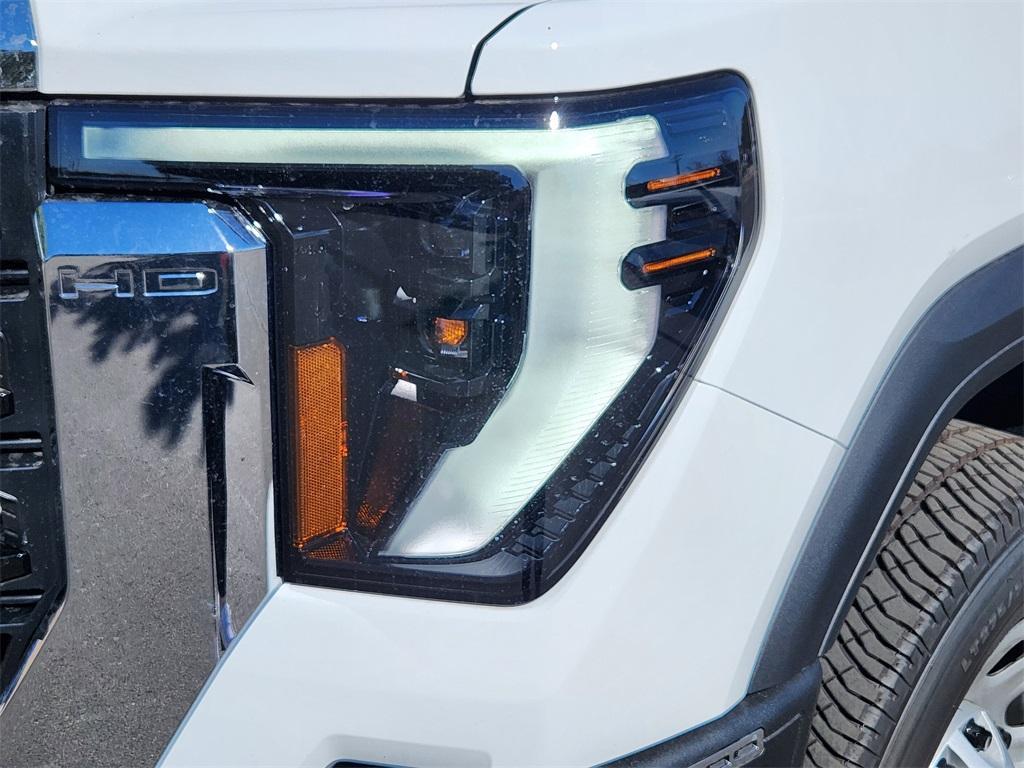 new 2025 GMC Sierra 2500 car, priced at $51,449