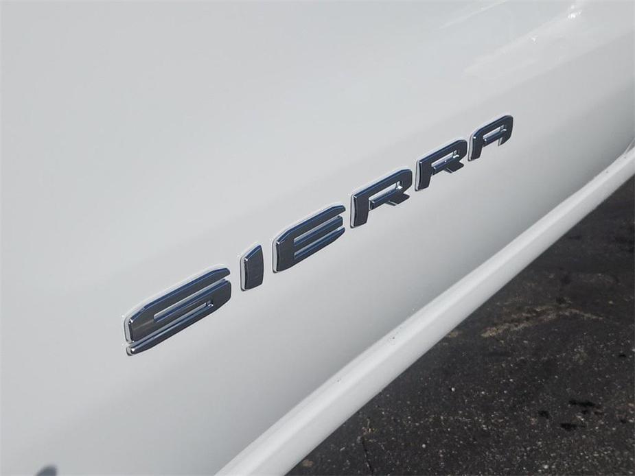 new 2025 GMC Sierra 1500 car, priced at $39,465