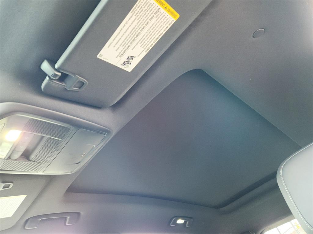 new 2025 GMC Terrain car, priced at $39,035