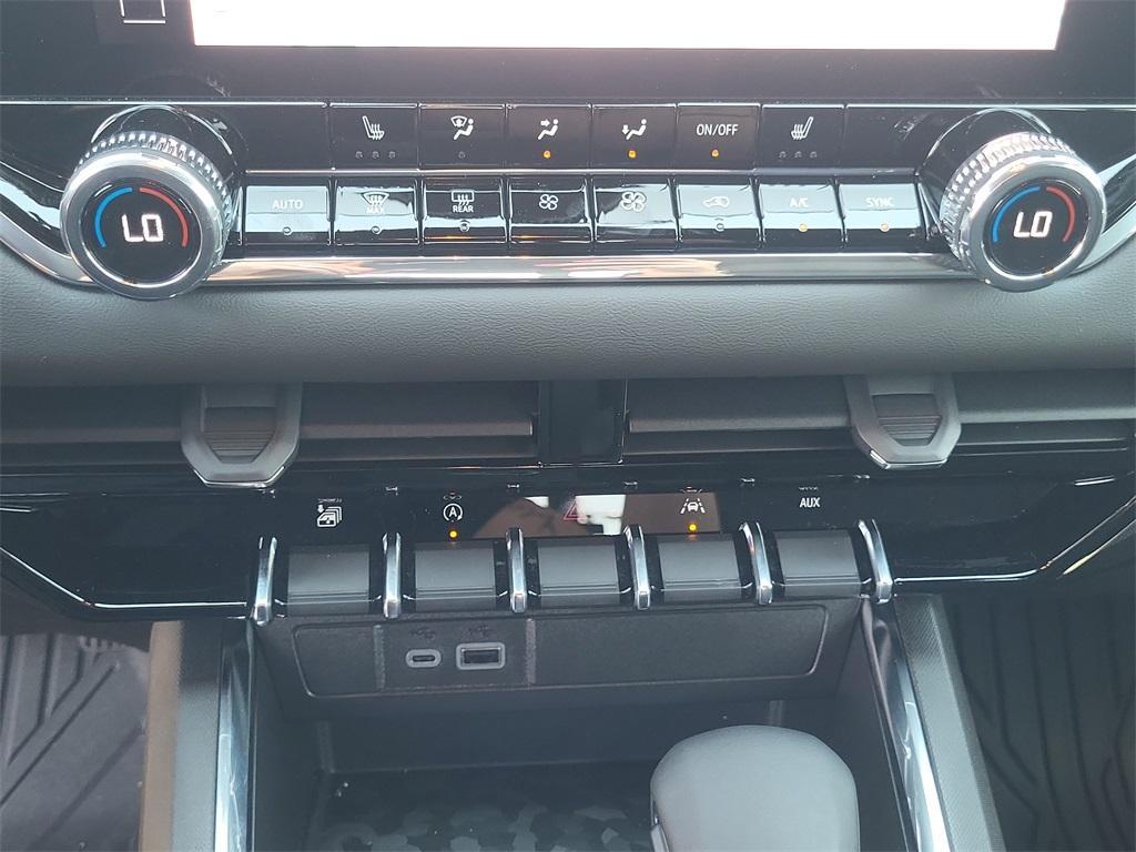 new 2025 GMC Canyon car, priced at $43,890