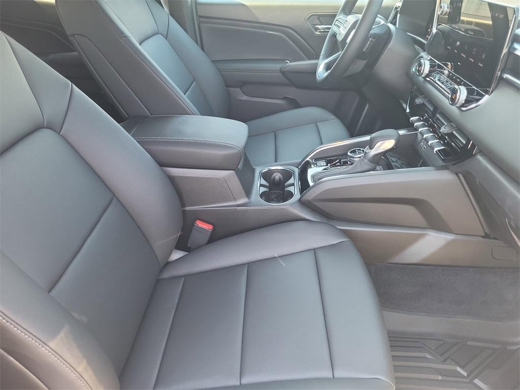 new 2025 GMC Canyon car, priced at $43,890