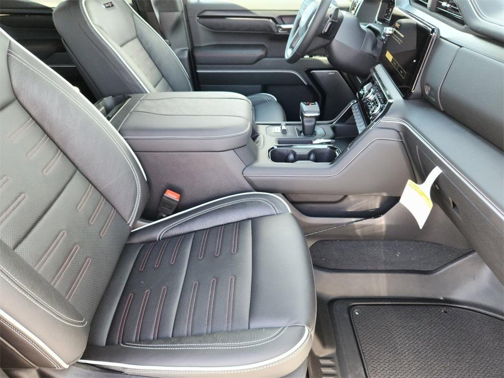 new 2025 GMC Sierra 1500 car, priced at $79,790