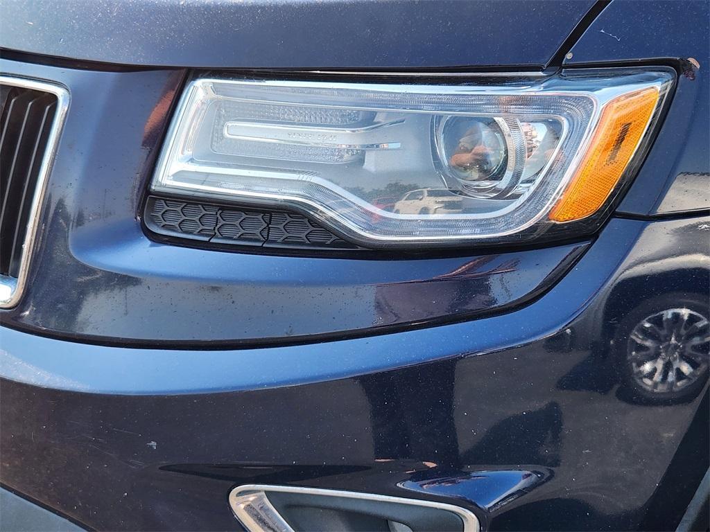 used 2015 Jeep Grand Cherokee car, priced at $11,065