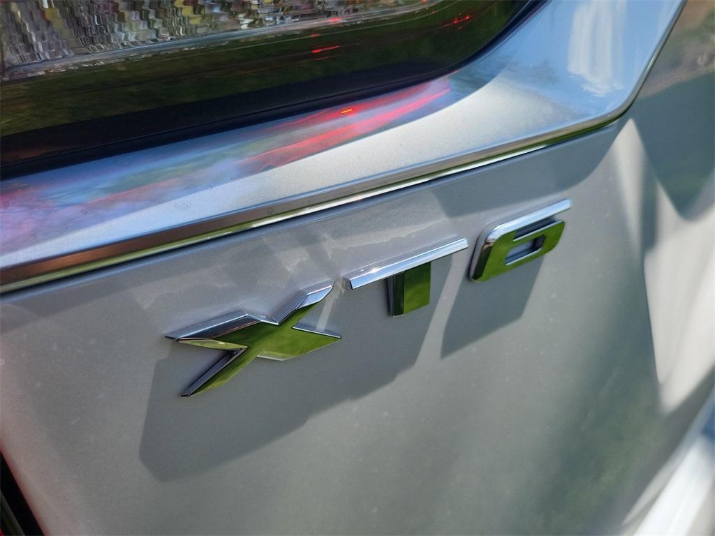 new 2025 Cadillac XT6 car, priced at $61,765