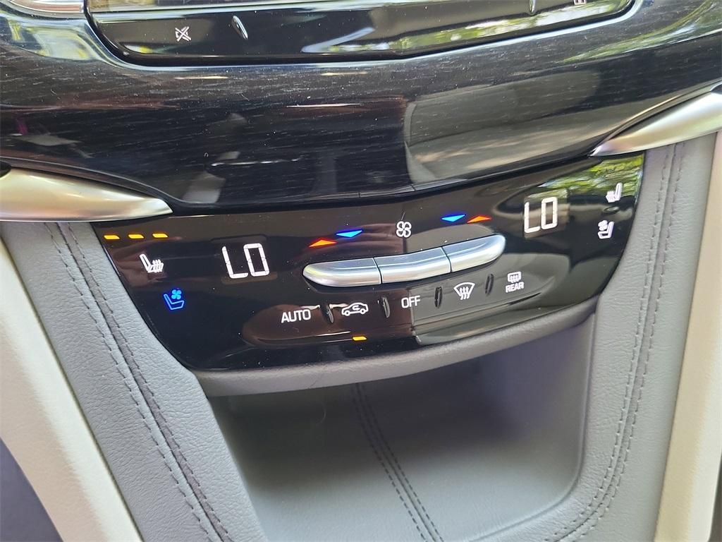 new 2025 Cadillac XT6 car, priced at $61,765