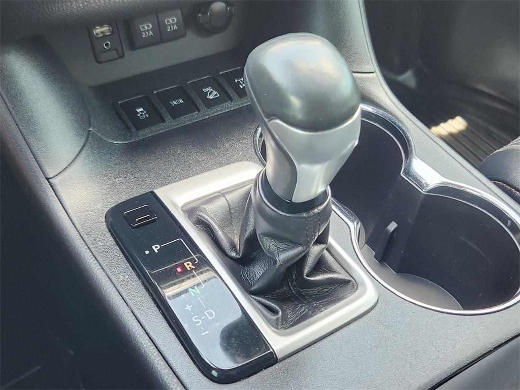 used 2017 Toyota Highlander car, priced at $20,873
