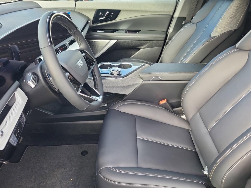 new 2026 Cadillac OPTIQ car