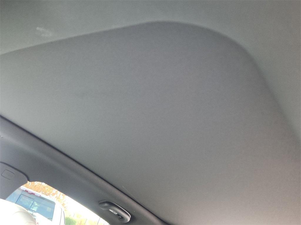 new 2025 Cadillac XT5 car, priced at $63,915