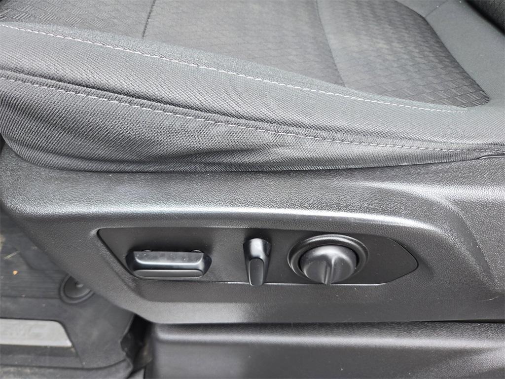 used 2021 GMC Sierra 1500 car, priced at $28,984