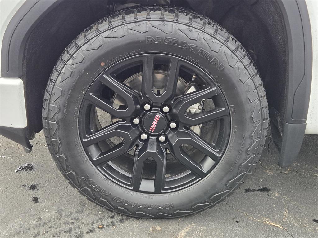 used 2021 GMC Sierra 1500 car, priced at $28,984