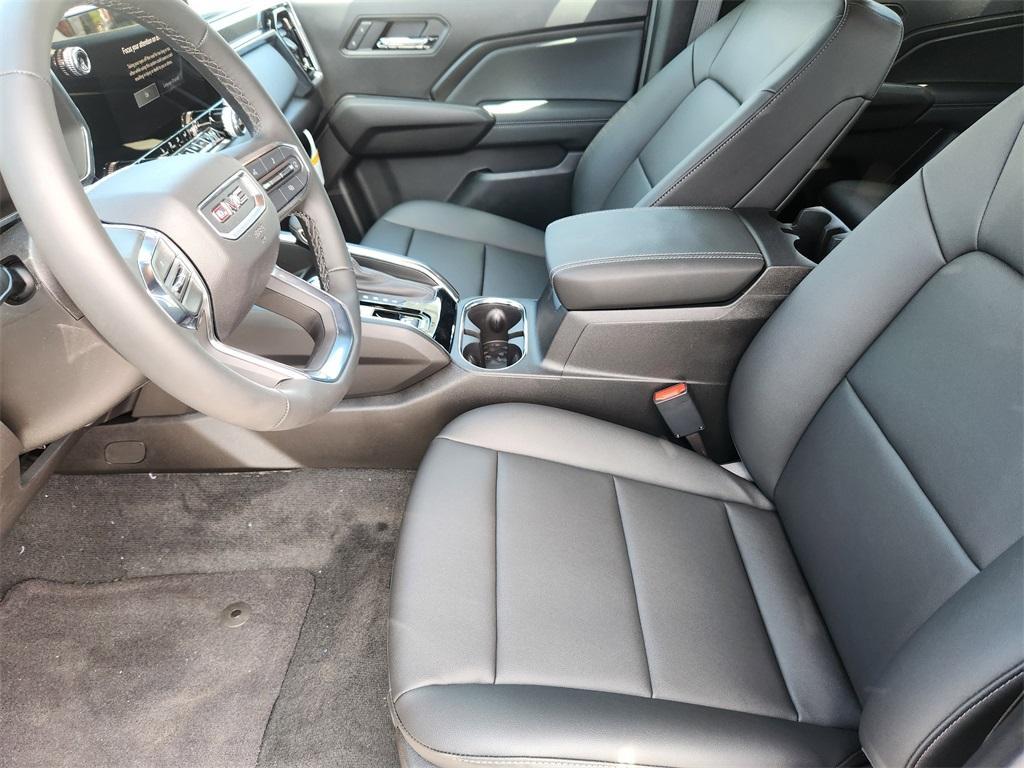 new 2025 GMC Canyon car, priced at $48,195