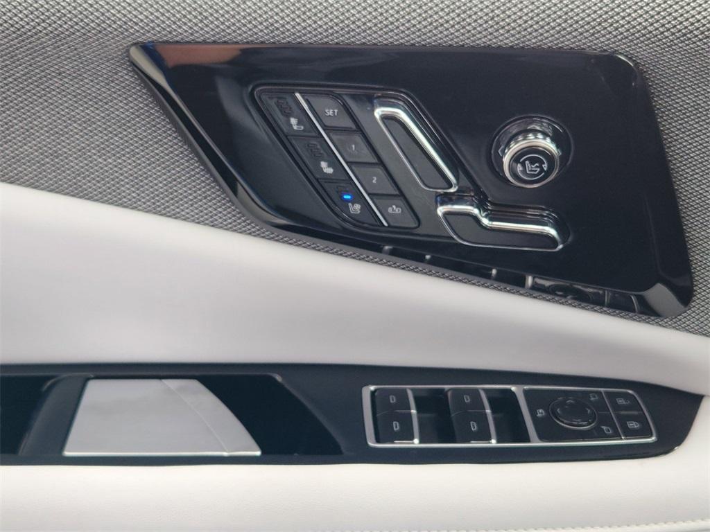 new 2025 Cadillac OPTIQ car, priced at $59,495
