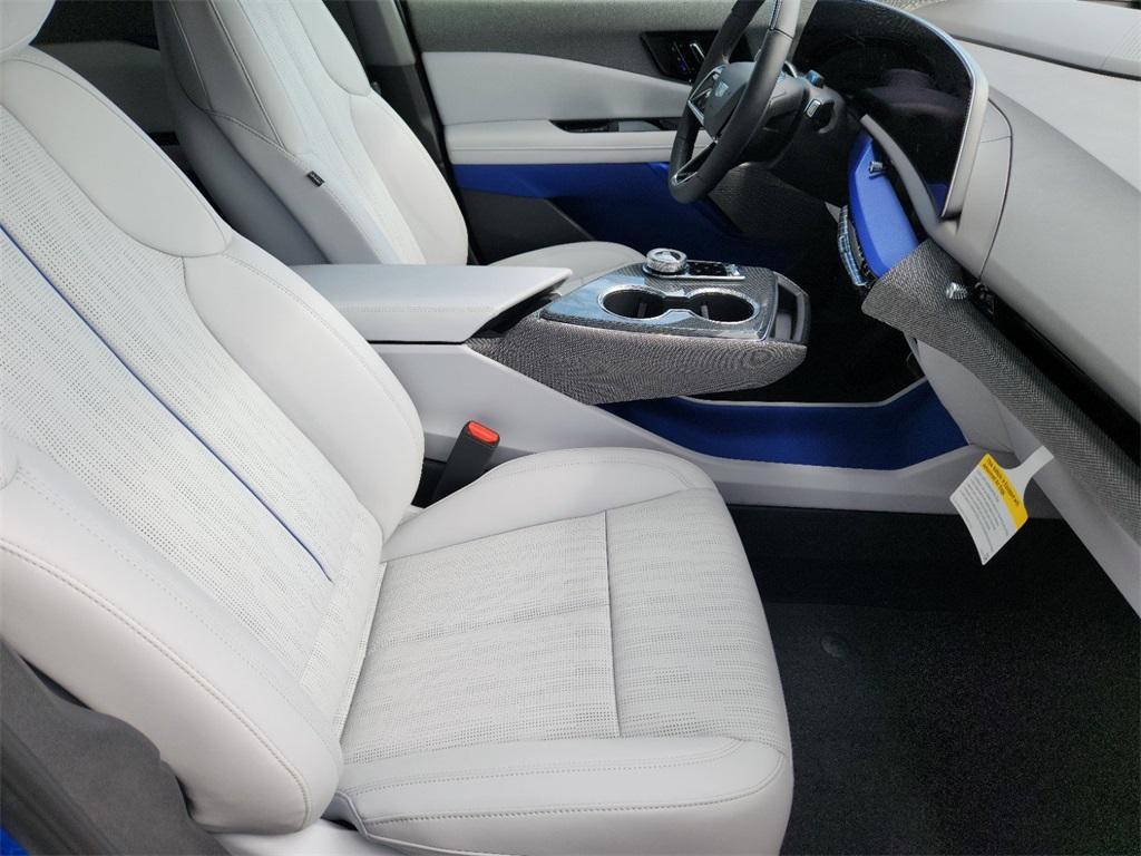 new 2025 Cadillac OPTIQ car, priced at $59,495