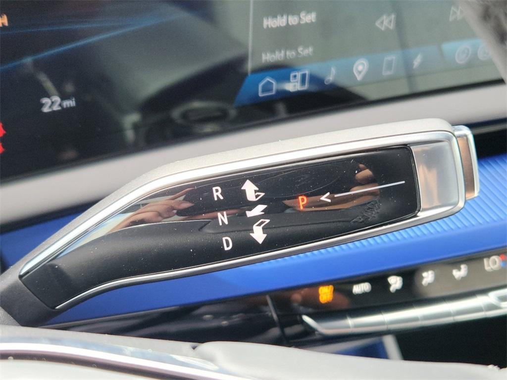 new 2025 Cadillac OPTIQ car, priced at $59,495