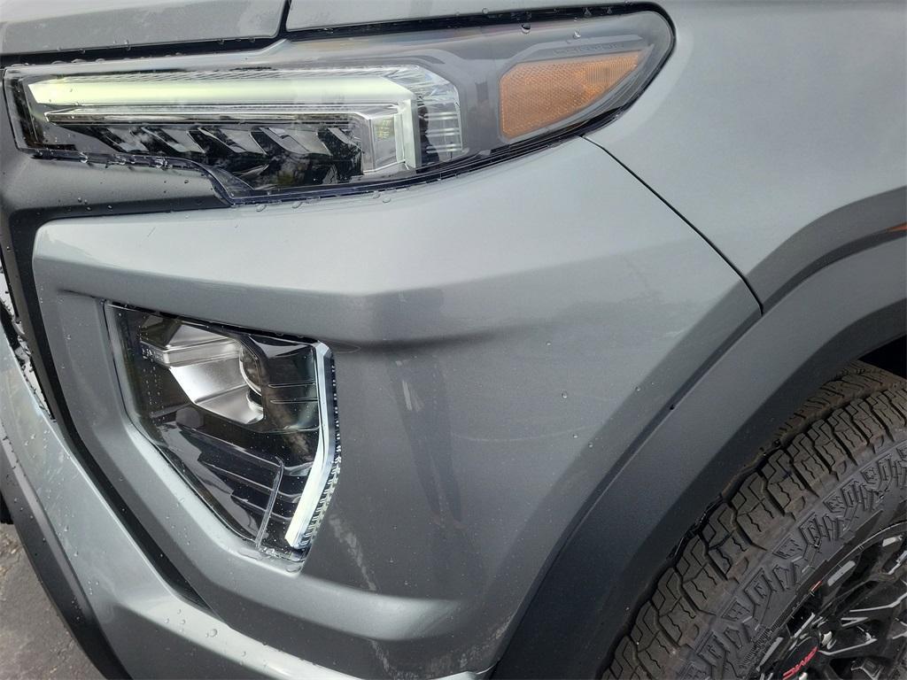 new 2026 GMC Canyon car