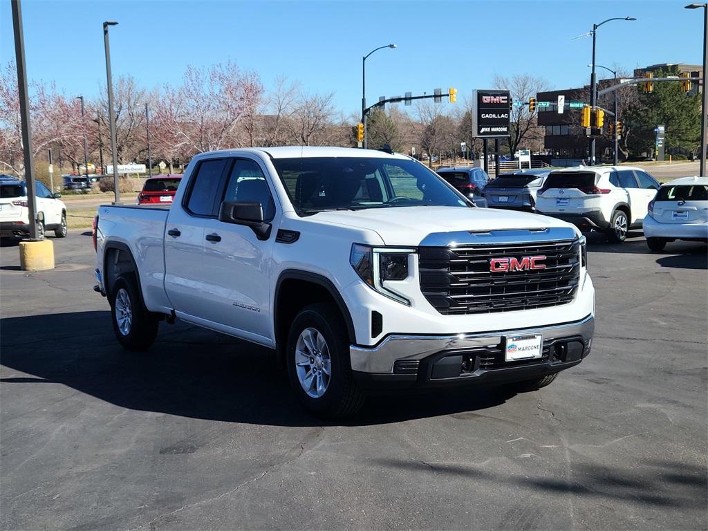 new 2025 GMC Sierra 1500 car, priced at $42,650