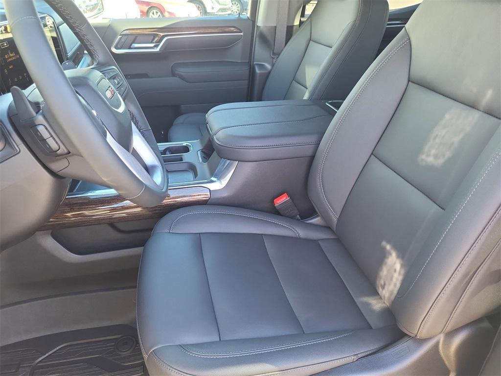 new 2026 GMC Sierra 1500 car, priced at $65,430