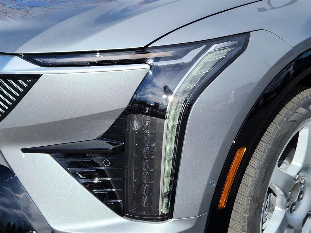 new 2025 Cadillac OPTIQ car, priced at $63,145