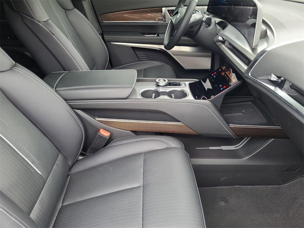 used 2026 Cadillac VISTIQ car, priced at $66,199