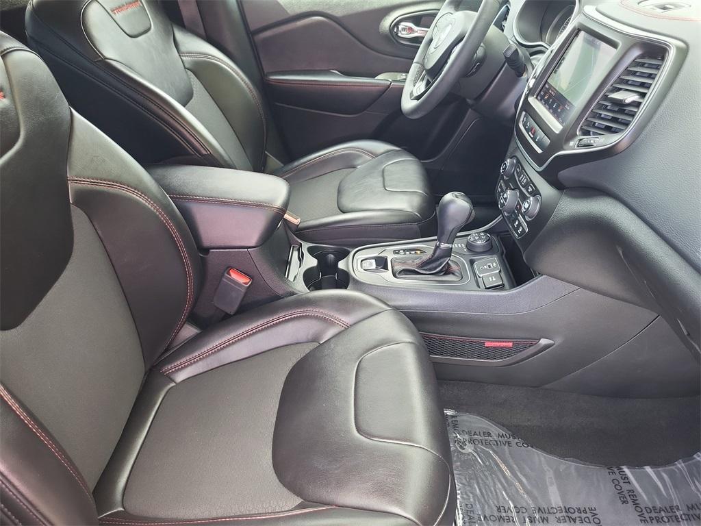 used 2021 Jeep Cherokee car, priced at $21,877