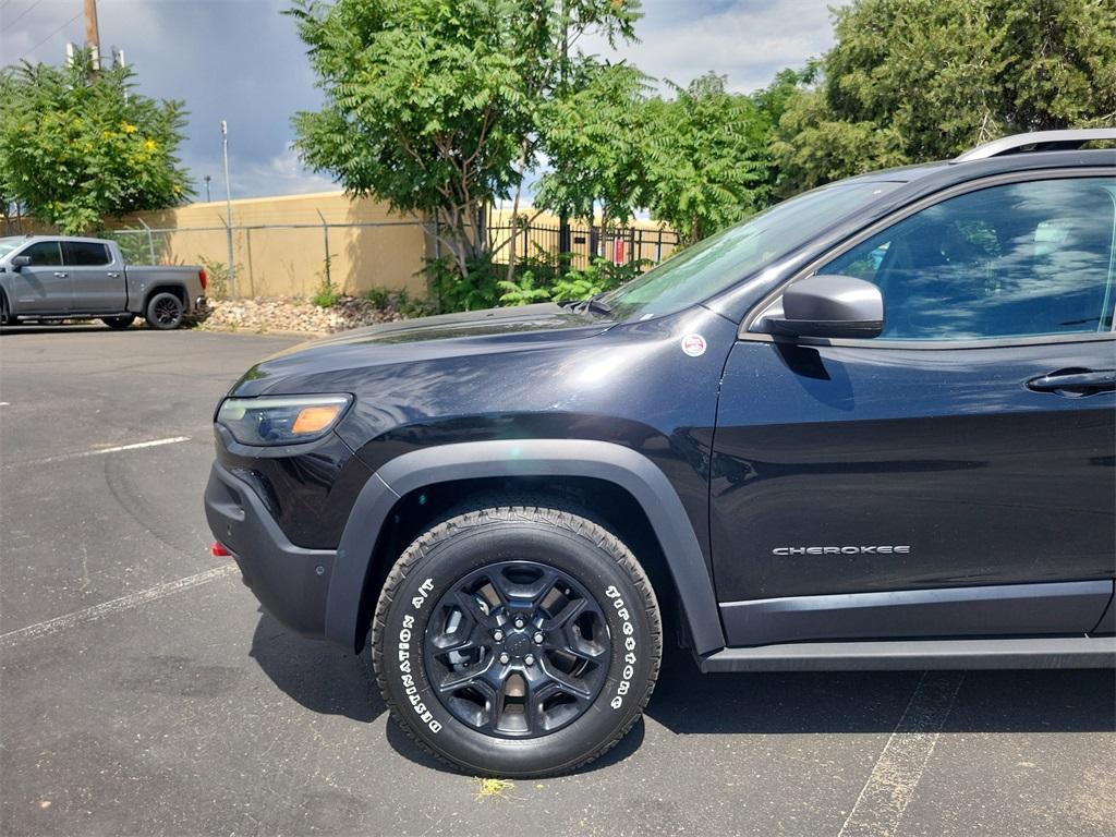used 2021 Jeep Cherokee car, priced at $21,877