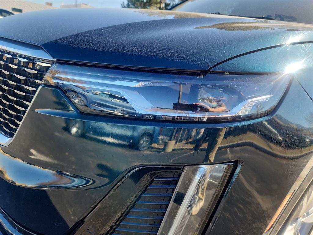 used 2025 Cadillac XT6 car, priced at $41,025