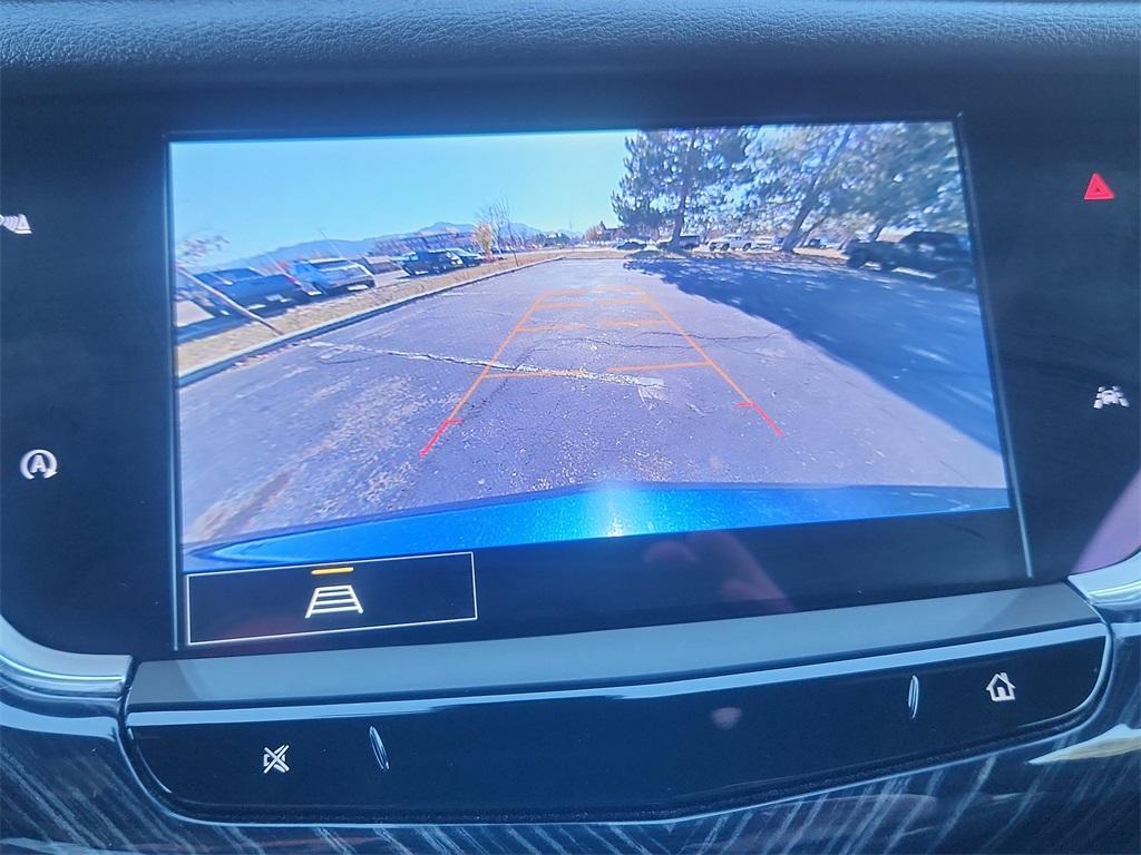 used 2025 Cadillac XT6 car, priced at $41,025