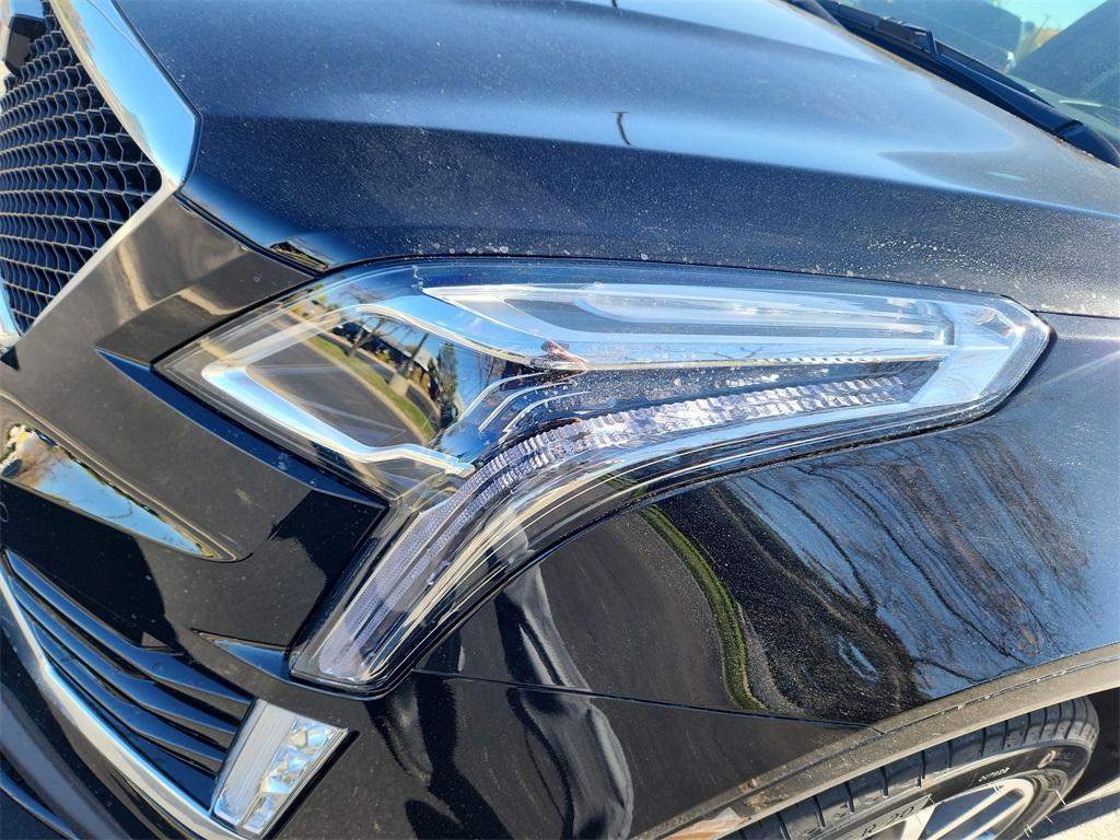 new 2025 Cadillac XT5 car, priced at $63,315