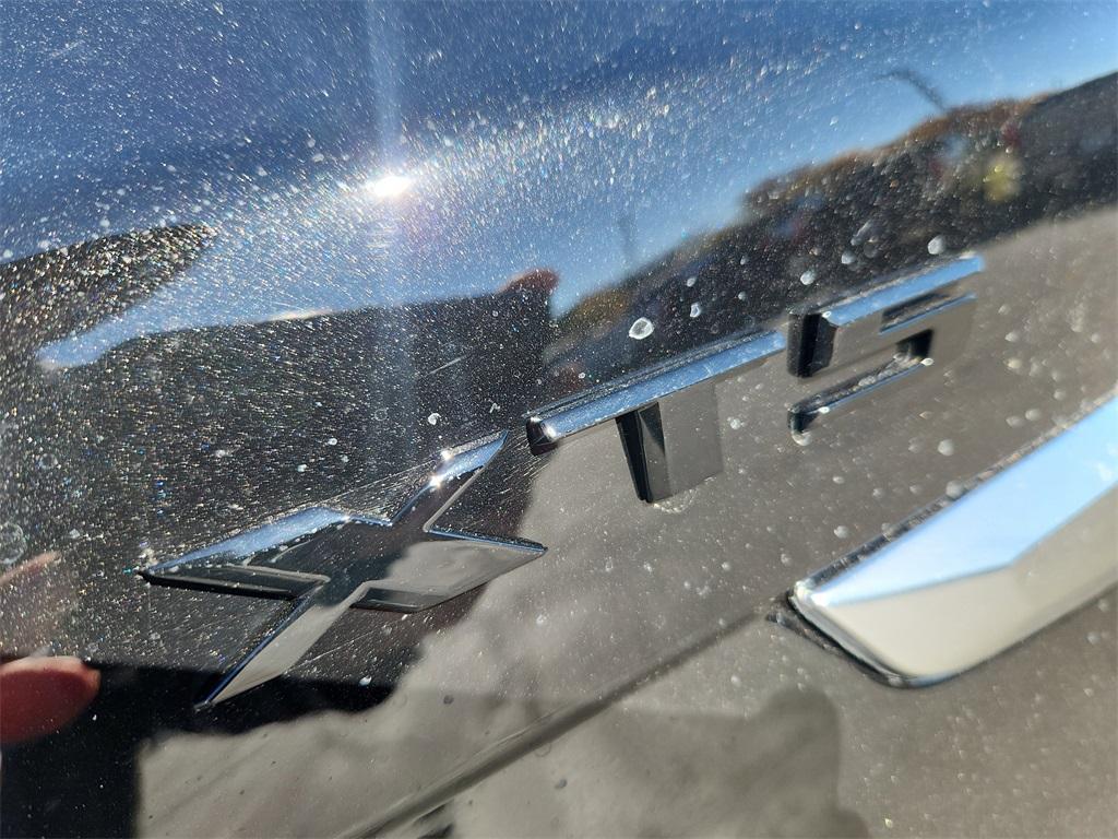 new 2025 Cadillac XT5 car, priced at $63,315