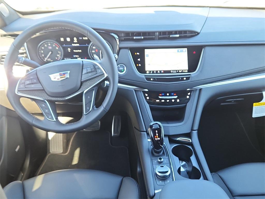 new 2025 Cadillac XT5 car, priced at $63,315