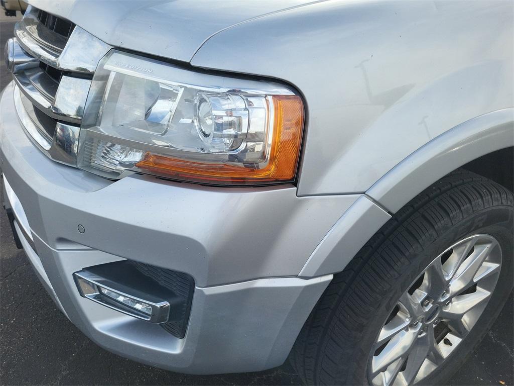 used 2015 Ford Expedition car, priced at $8,820