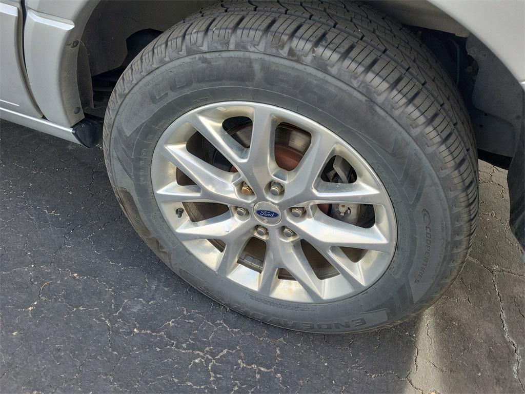 used 2015 Ford Expedition car, priced at $8,820