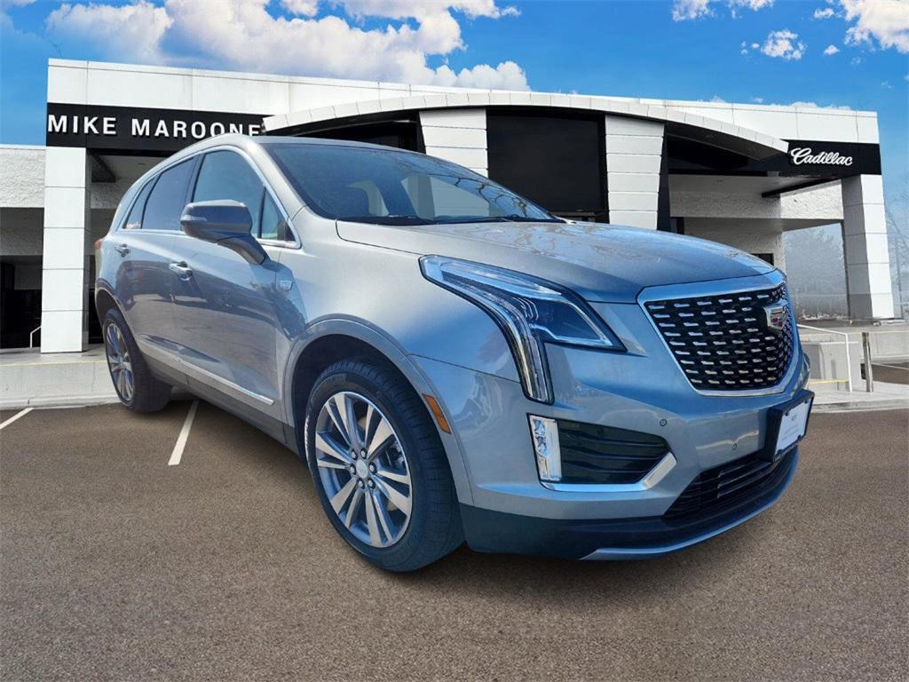 used 2025 Cadillac XT5 car, priced at $42,187