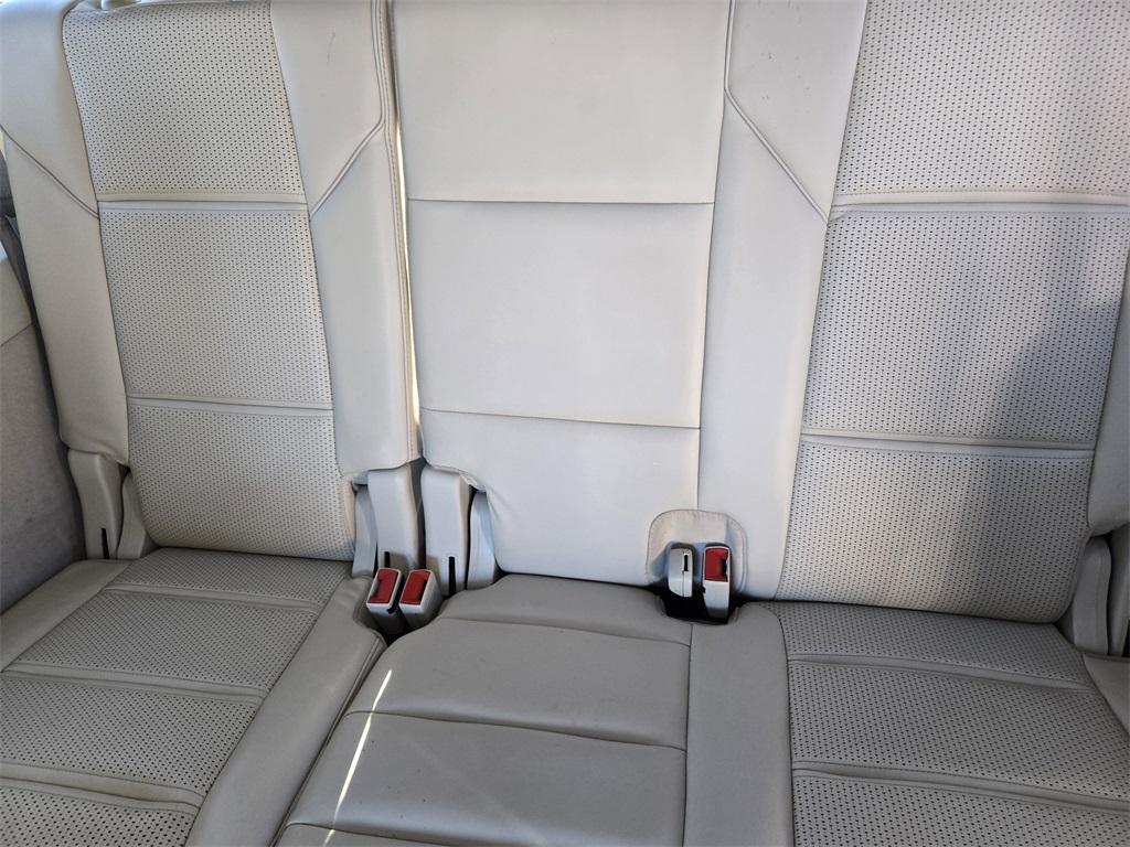 used 2022 Cadillac Escalade ESV car, priced at $60,641