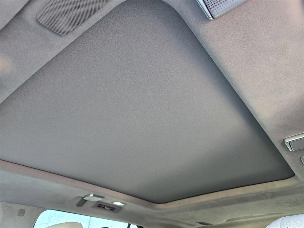 used 2022 Cadillac Escalade ESV car, priced at $60,641