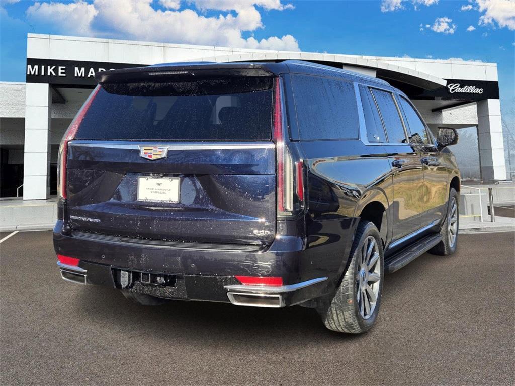 used 2022 Cadillac Escalade ESV car, priced at $60,641