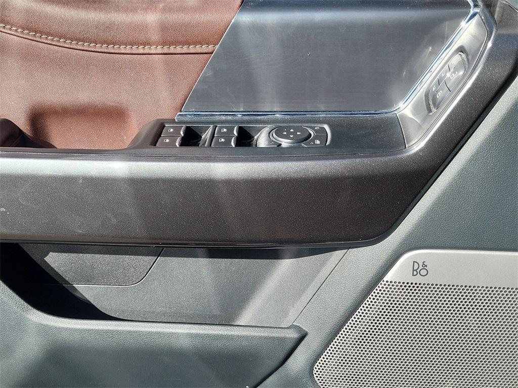 used 2021 Ford F-150 car, priced at $38,556