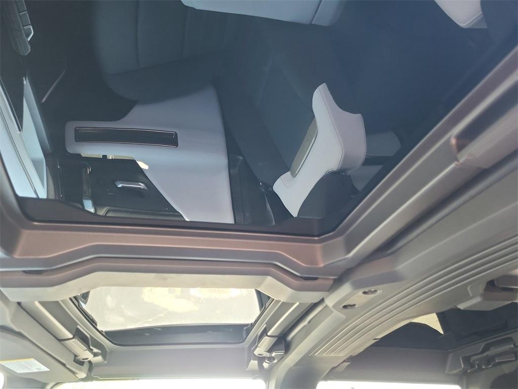 new 2025 GMC HUMMER EV SUV car, priced at $114,935