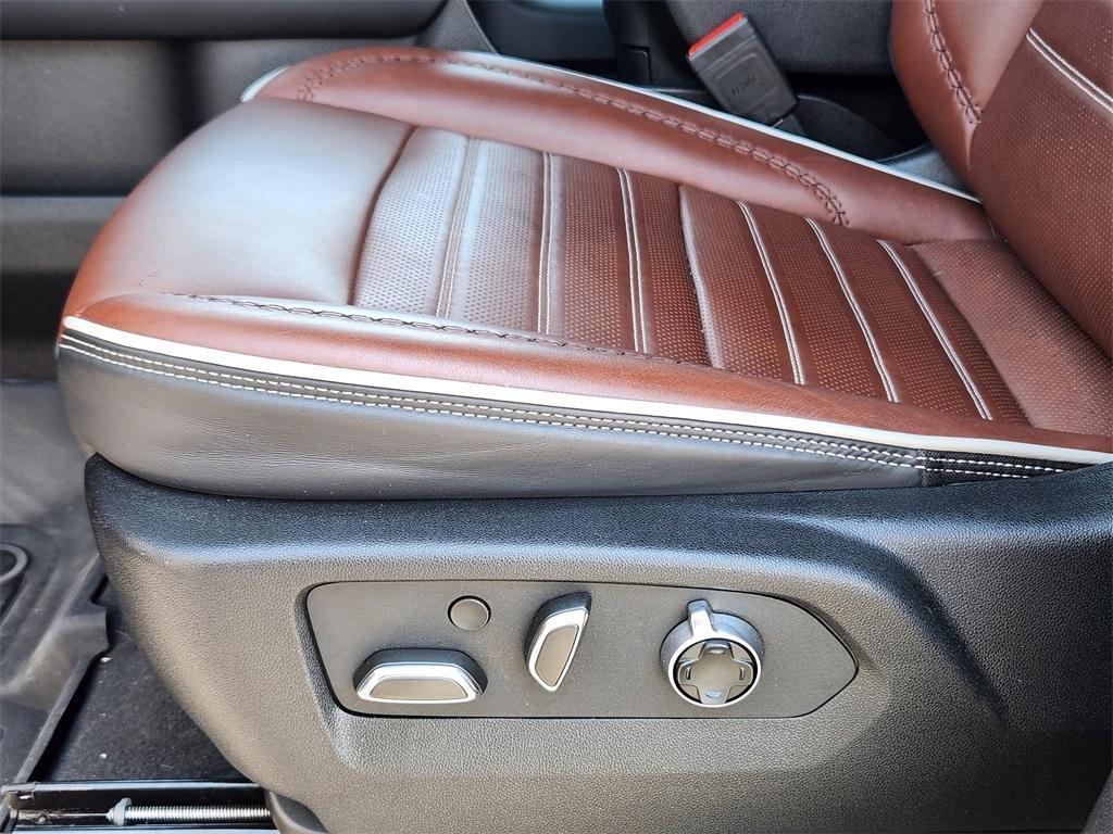 used 2024 GMC Yukon XL car, priced at $86,201