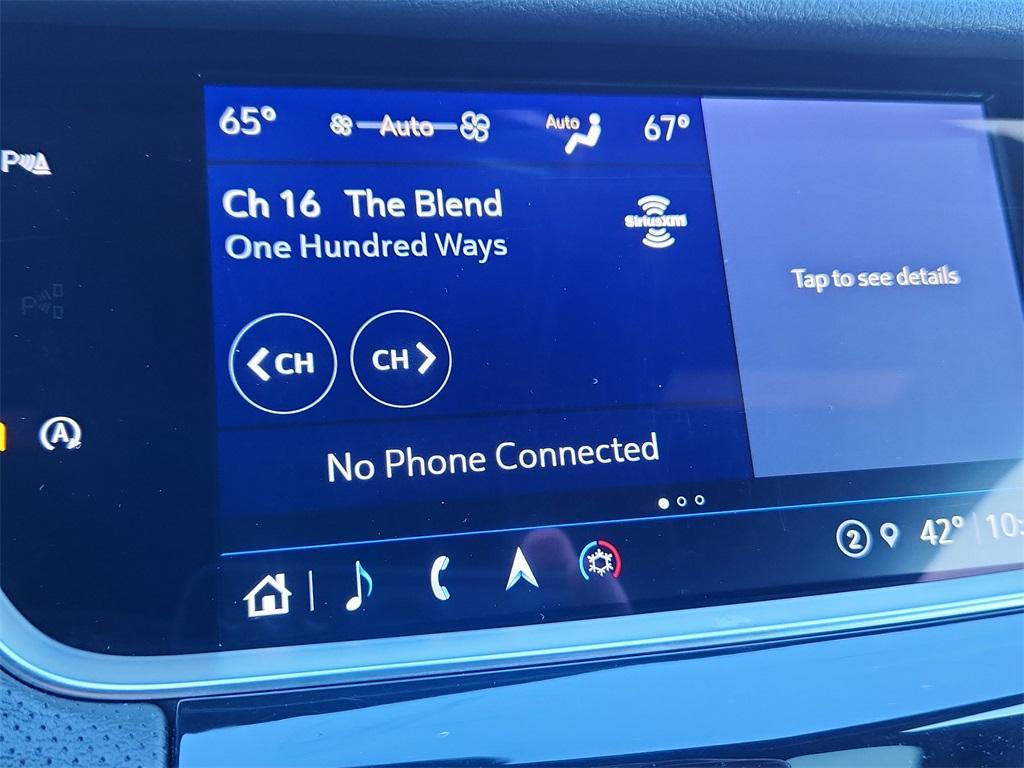 used 2025 Cadillac XT5 car, priced at $42,999