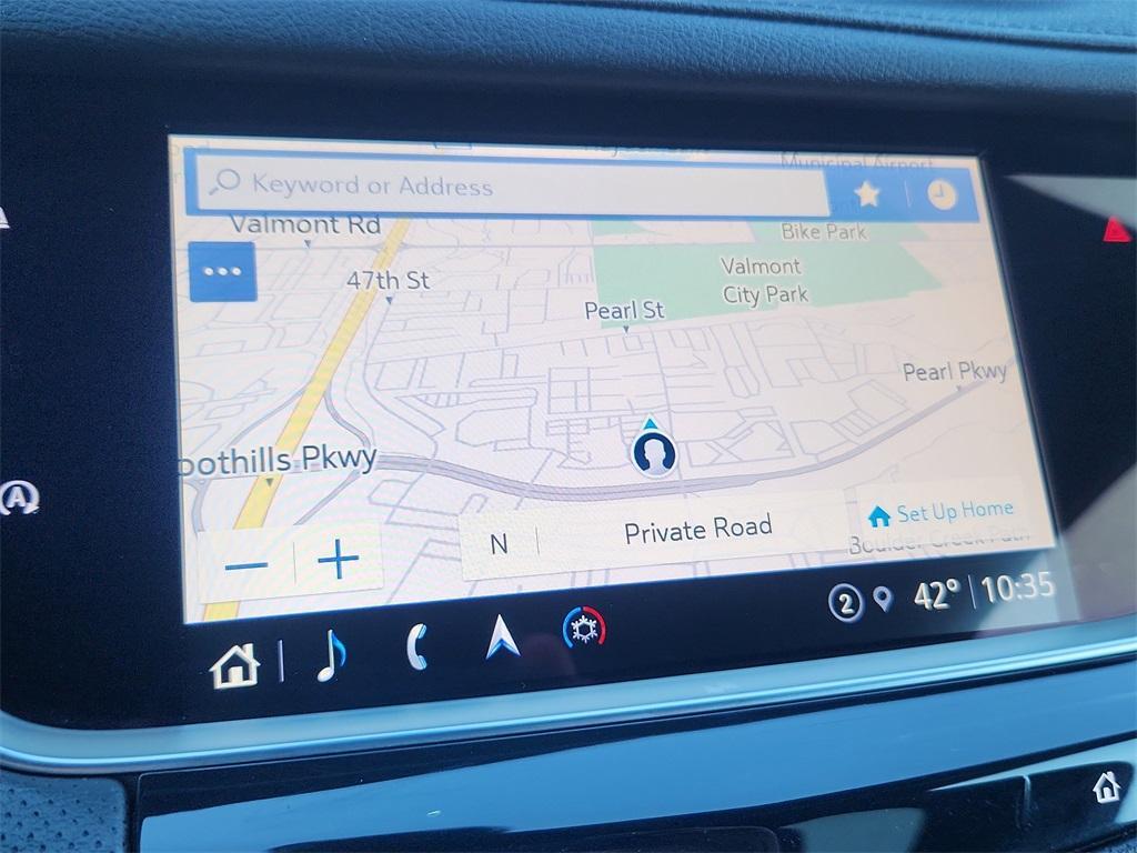 used 2025 Cadillac XT5 car, priced at $42,999